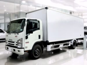XE TẢI ISUZU NQR75ME4 5 TẤN THÙNG BẢO ÔN