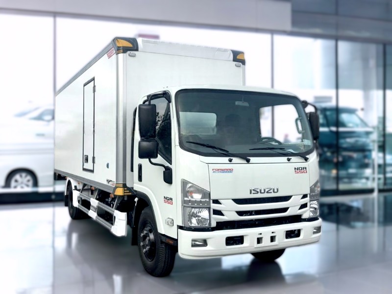 XE TẢI ISUZU NQR75ME4 5 TẤN THÙNG BẢO ÔN - Ảnh 4