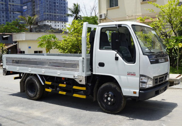 XE TẢI ISUZU QKR77FE4 1.9 TẤN THÙNG LỬNG - Ảnh 4