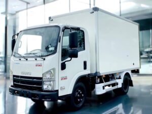 XE TẢI ISUZU QKR77FE4 2.4 TẤN THÙNG BẢO ÔN
