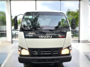 Alternative view of XE TẢI ISUZU QKR77HE4 2.4 TẤN THÙNG KÍN