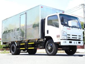 XE TẢI ISUZU VĨNH PHÁT FN129L4 8.2 TẤN THÙNG KÍN
