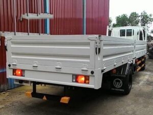 Alternative view of XE TẢI ISUZU VĨNH PHÁT NK490 2.4 TẤN THÙNG LỬNG