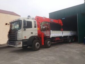 XE TẢI JAC 4 CHÂN 11 TẤN GẮN CẨU KANGLIM 10 TẤN KS2605