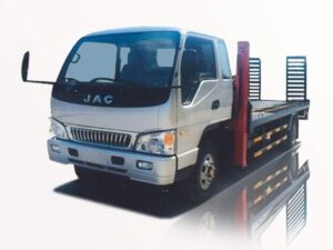 XE TẢI JAC 6.5 TẤN NÂNG ĐẦU CHỞ MÁY CHUYÊN DÙNG