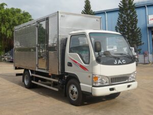 Alternative view of XE TẢI JAC L250 2.4 TẤN THÙNG KÍN