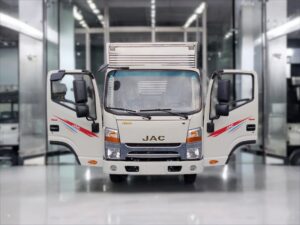 Alternative view of XE TẢI JAC N200 1,95 TẤN THÙNG KÍN ĐỘNG CƠ ISUZU
