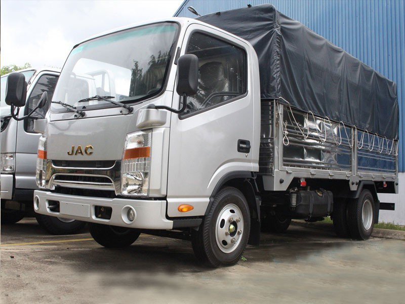 XE TẢI JAC N200 1.9 TẤN THÙNG MUI BẠT ĐỘNG CƠ ISUZU - Ảnh 3