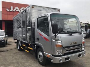 Xe Tải JAC N350 3.5 Tấn Thùng Kín Gắn Bửng Nâng