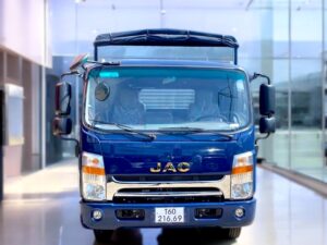Alternative view of XE TẢI JAC N500 5 TẤN THÙNG MUI BẠT ĐỘNG CƠ CUMMIN