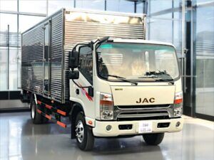 Alternative view of XE TẢI JAC N650S PLUS 6,5 TẤN THÙNG KÍN ĐỘNG CƠ CUMMINS